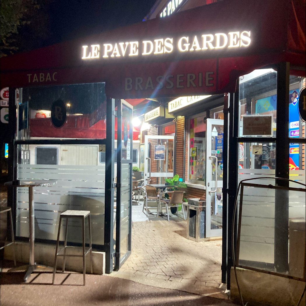 Le Pavé des Gardes 2